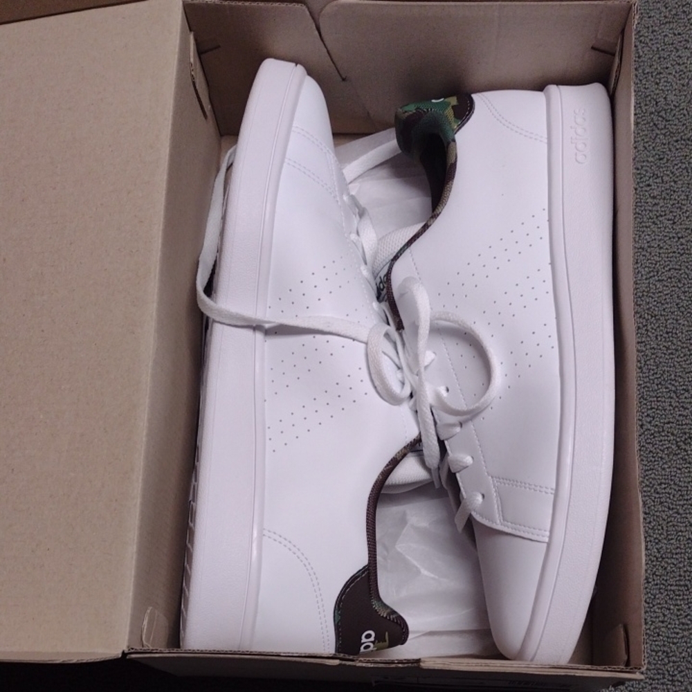 Adidas Advantage Base Tennis Sneakers Men's 12 NIB